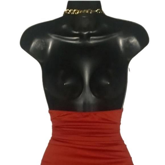 SHEIN Privé Halter Burnt Red Dress w/ Chain Design - Picture 5 of 6